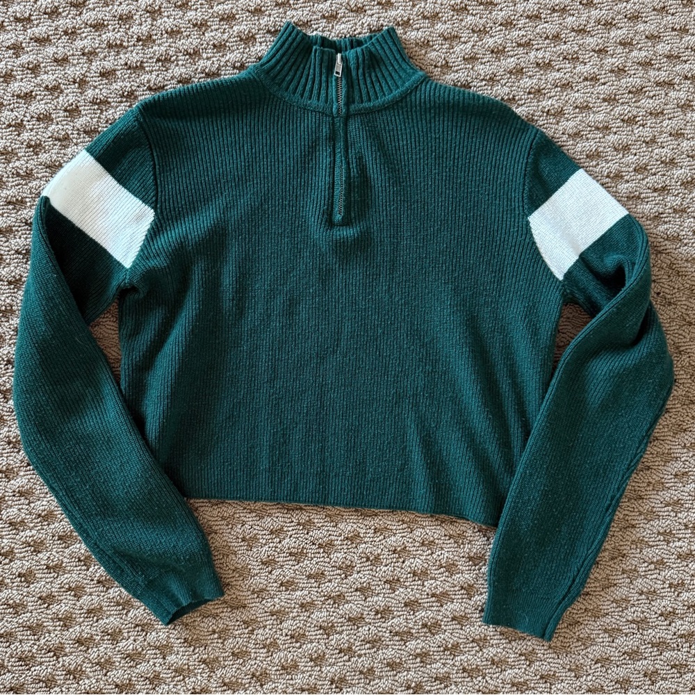 Brandy Melville Green Ribbed Sweater